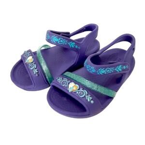 Crocs Lina Disney Frozen Anna Elsa Sandals Purple Girls 6 Water Shoes